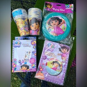 Nickelodeon Dora Party Set - Pink, Blue, Yellow